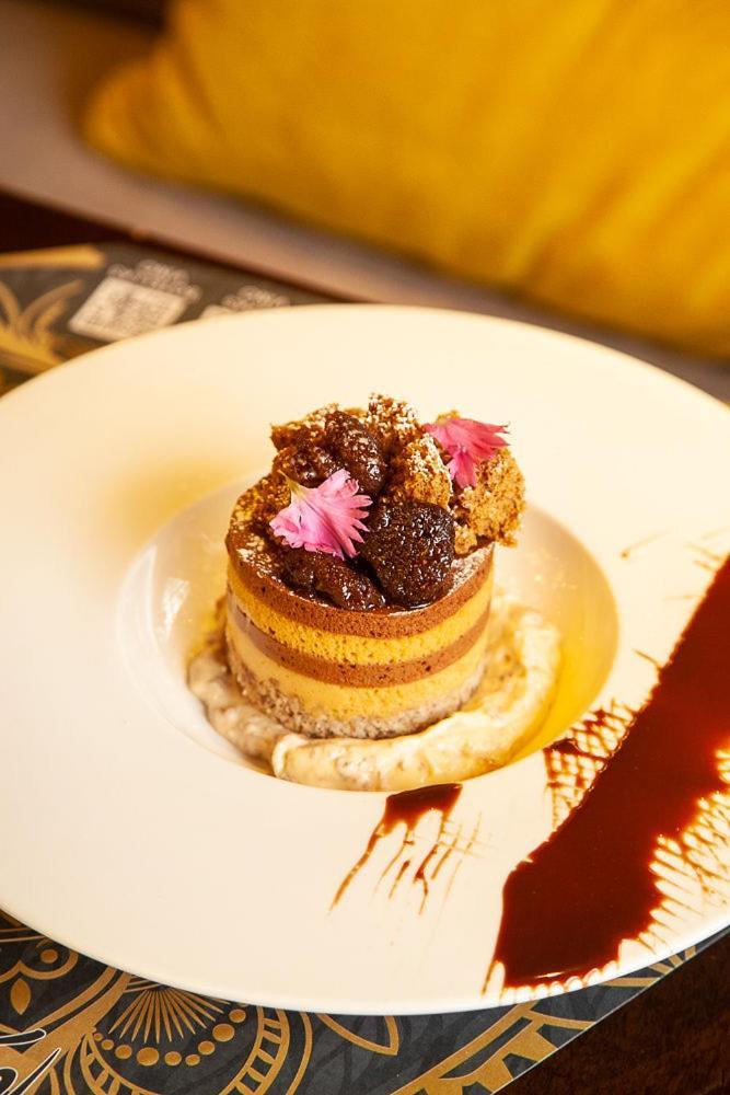 Austral Plaza Hotel โกโมโดโร รีวาดาเวีย ภายนอก รูปภาพ